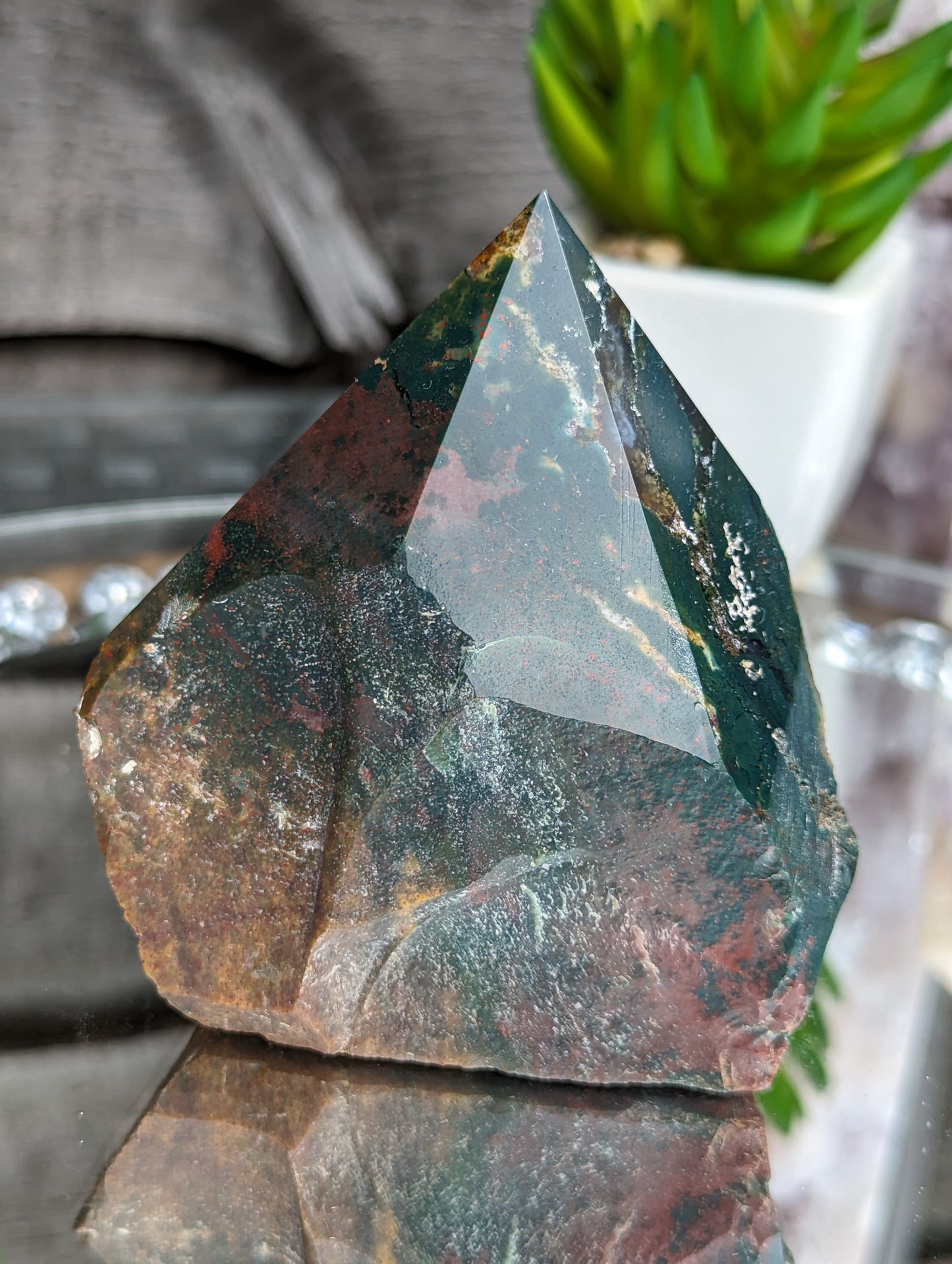 Dragon Bloodstone Point | Strength & Grounding