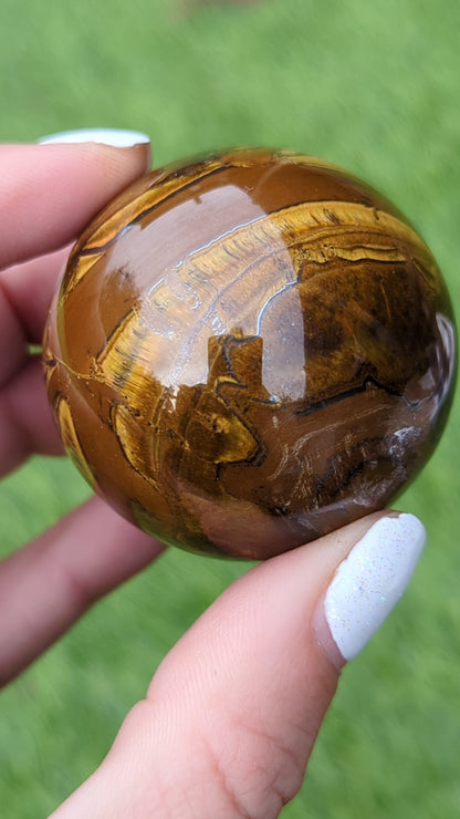 Tigers Eye Sphere | Protection & Inner Strength