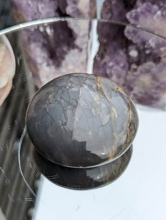 Flashy Moonstone Palm Stone | Intuition & Femininity