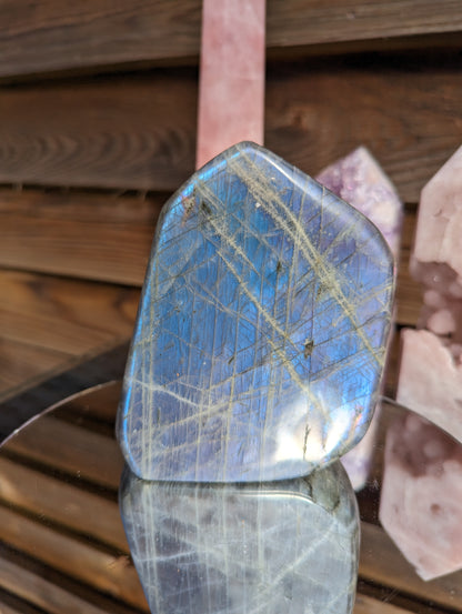 Blue Flash Labradorite Freeform | Transformative Protection