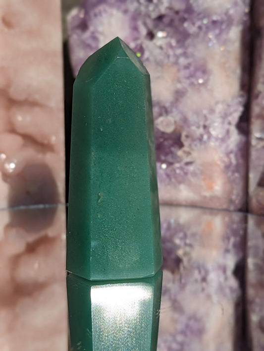 Green Strawberry Quartz Tower | Heart Healing